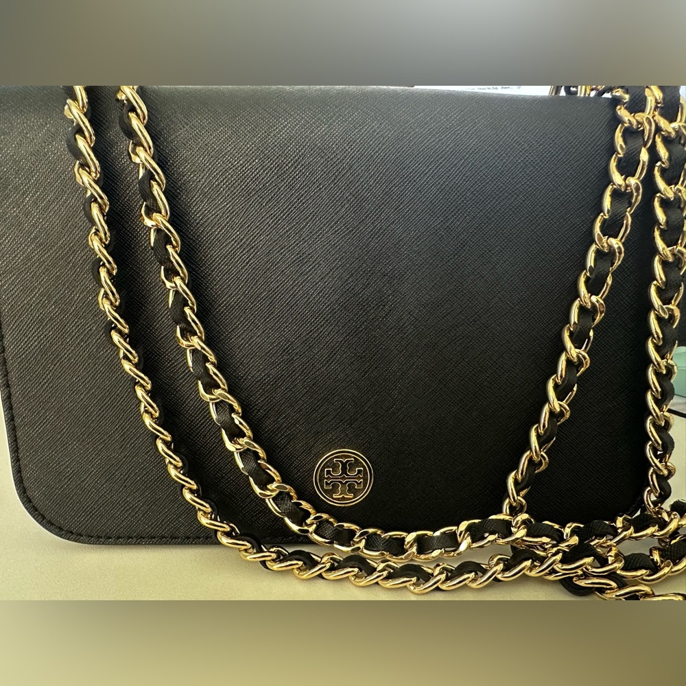 Tory Burch Robinson Chain Strap Crossbody